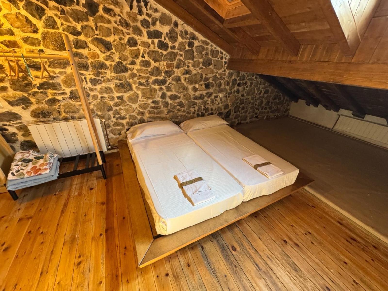 Espectacular Casa Rural En Castaneda Socobio Екстериор снимка
